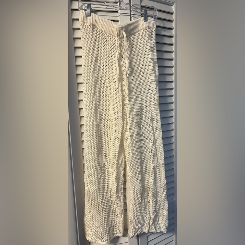 NWT Soma Swimsuit Cover-Up Cream-Colored pants-Size Medium